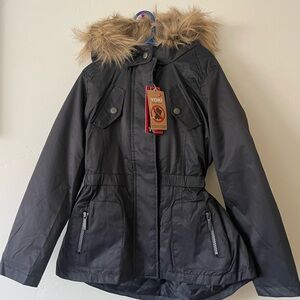 Yoki Black Jacket with Faux Fur Hood and Full Zip